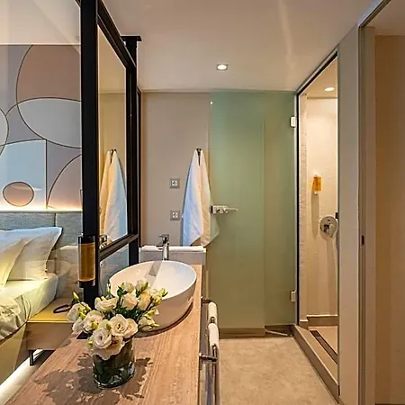 Hotel Zenith 4*