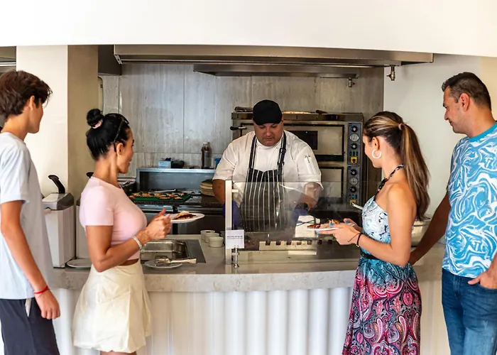 Zenith Солнечный берег