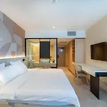 Zenith Sunny Beach