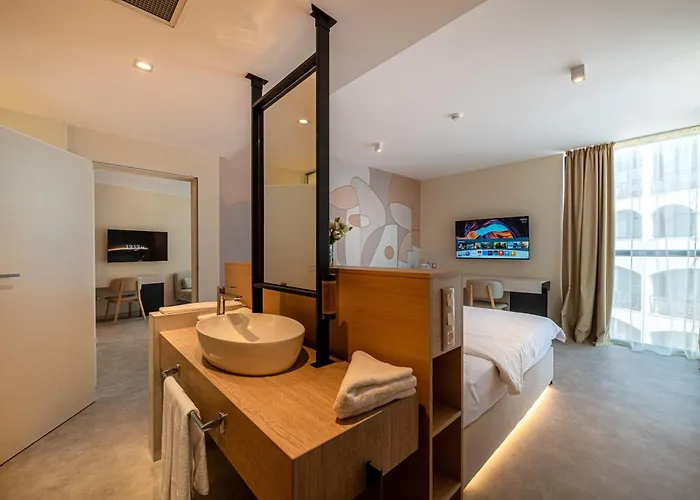 Zenith 酒店 阳光海滩